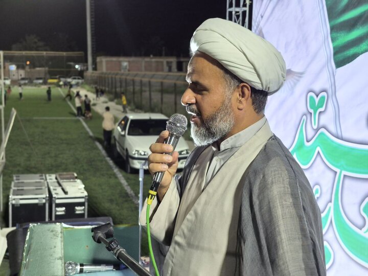تصاویر/ حضور خدام حرم رضوی و پرچم متبرک حرم امام رضا(ع) در جشن عنبرآباد