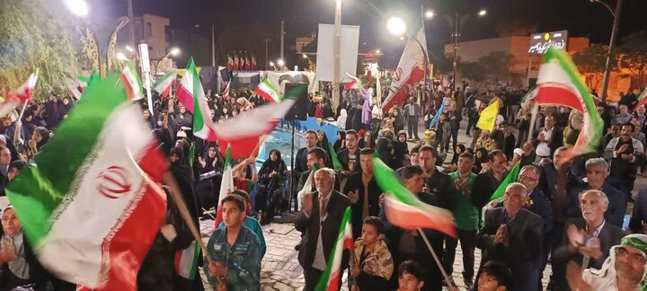 پنجاه و نهمین شب حضور مردم برسیر در خیابان با برگزاری جشن ولادت امام هشتم