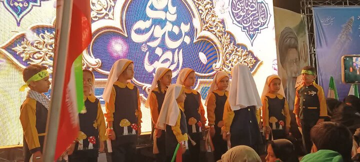 پنجاه و نهمین شب حضور مردم برسیر در خیابان با برگزاری جشن ولادت امام هشتم