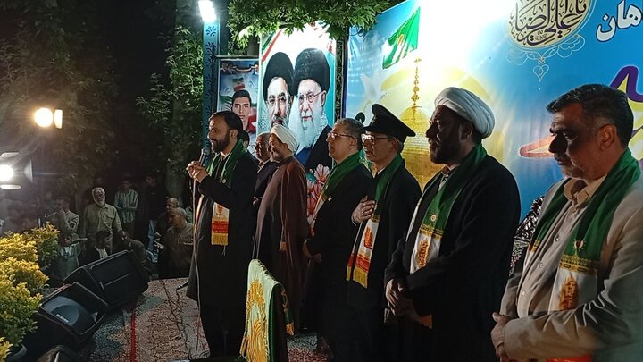 تصاویر/ جشن میلاد امام رضا(ع) در شهر ماهان با حضور کاروان زیر سایه خورشید
