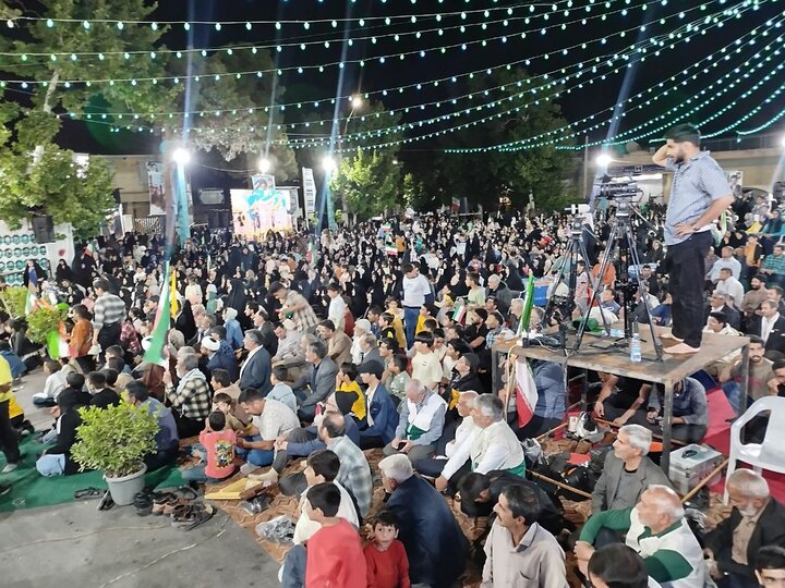 تصاویر/ جشن میلاد امام رضا(ع) در شهر ماهان با حضور کاروان زیر سایه خورشید
