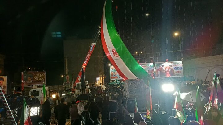 تصاویر/پنجاه و نهمین شب حضور پرشور مردم ولایتمدار مامونیه در تجدید بیعت با آرمان‌های انقلاب