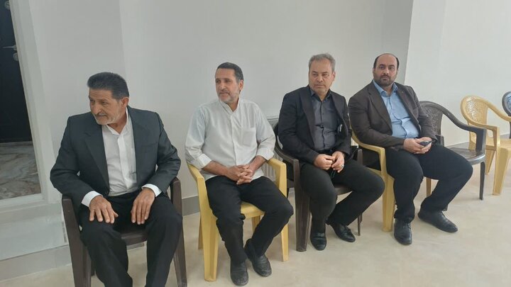 تصاویر/حضور خادمان رضوی در دفتر امام‌جمعه شهرستان زرندیه