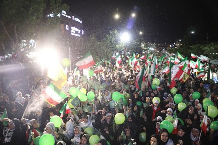 تصاویر/ پنجاه و نهمین اجتماعات مردمی «شب‌های اقتدار» در سمنان