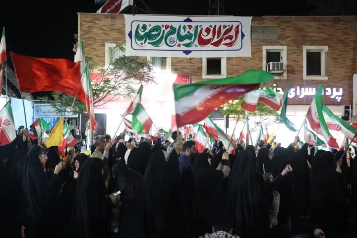 تصاویر/ پنجاه و نهمین اجتماعات مردمی «شب‌های اقتدار» در سمنان