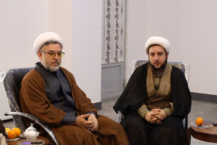 دیدار نمایندگان شورای سیاستگذاری ائمه جمعه کشور از ائمه جمعه شمال استان کرمان