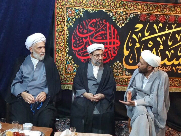 تصاویر/ موکب مدیریت حوزه‌ استان و موکب مدرسه علمیه علی بن موسی الرضا (علیه السلام) سمنان