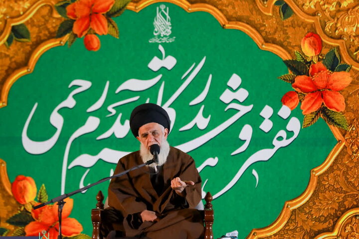 تصاویر جشن ولادت حضرت علی بن موسی الرضا(ع) در آستان مقدس مسجد جمکران
