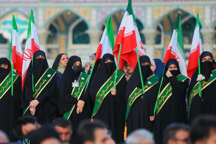 تصاویر جشن ولادت حضرت علی بن موسی الرضا(ع) در آستان مقدس مسجد جمکران