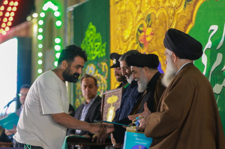تصاویر جشن ولادت حضرت علی بن موسی الرضا(ع) در آستان مقدس مسجد جمکران