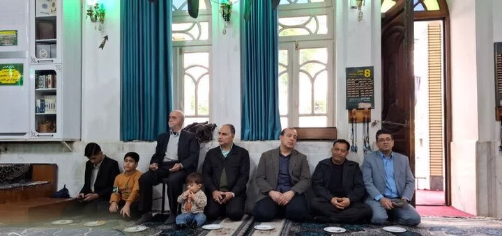 تصاویر/ غبارروبی بقعه امامزاده ابراهیم (ع) آمل در سالروز میلاد امام رضا (ع)