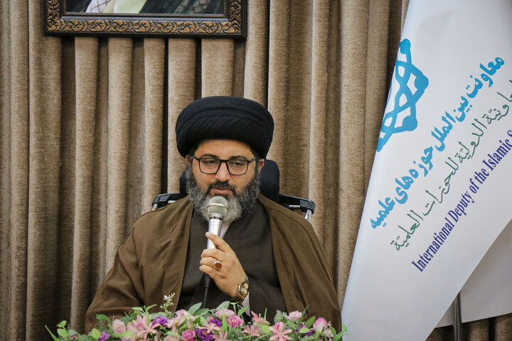 تصاویر/ نشست هم‌اندیشی مدیران تشکل های بین‌المللی فعال در تبلیغ مجازی بین‌الملل پیرامون جنگ تحمیلی سوم