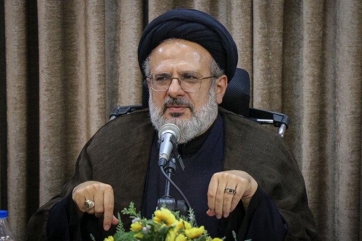 تصاویر/ نشست هم‌اندیشی مدیران تشکل های بین‌المللی فعال در تبلیغ مجازی بین‌الملل پیرامون جنگ تحمیلی سوم