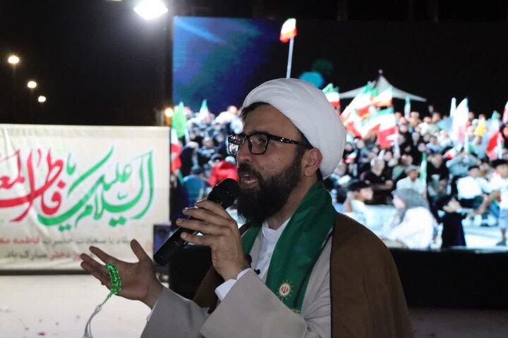 تصاویر/ استقبال مردم کنگان از پرچم امام رضا(ع)