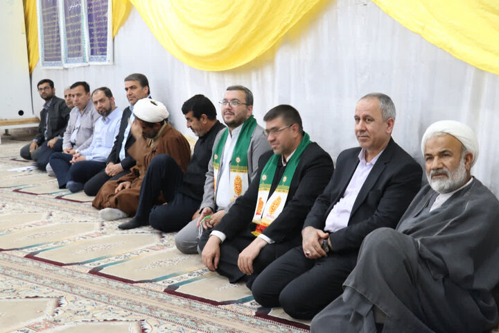 تصاویر/ دیدار خادمان امام رضا(ع) با زندانیان