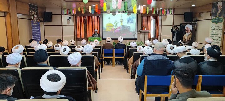 تصاویر/ حضور نماینده ولی فقیه در استان در مراسم میلاد امام رضا (ع) در دفتر مرجعیت علامه جوادی آملی در آمل