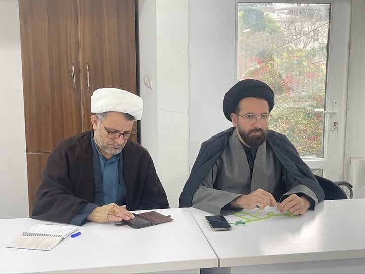 تصاویر/ جلسه توانمندسازی ائمه جماعت مساجد شهرستان نوشهر با حضور امام جمعه شهرستان