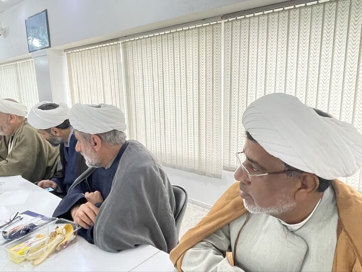 تصاویر/ جلسه توانمندسازی ائمه جماعت مساجد شهرستان نوشهر با حضور امام جمعه شهرستان