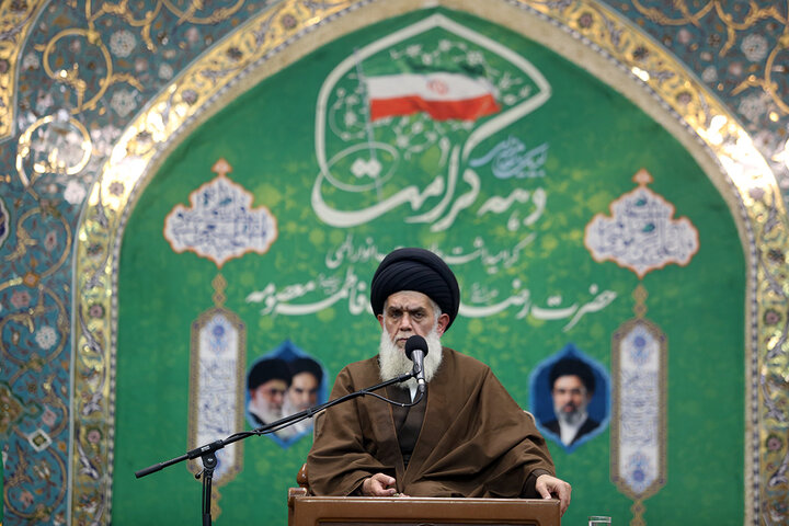 مراسم سالروز میلاد امام رضا(ع) در حرم حضرت معصومه (س)