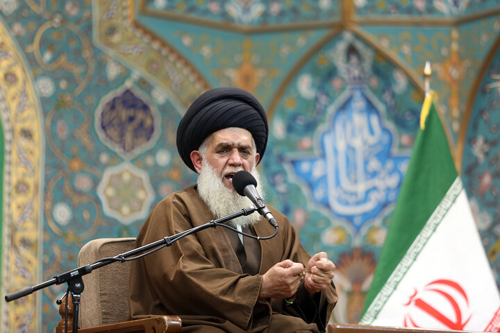 مراسم سالروز میلاد امام رضا(ع) در حرم حضرت معصومه (س)