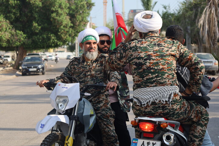 تصاویر/حضور روحانیون در رزمایش بزرگ جانفدای ایران در بندرعباس