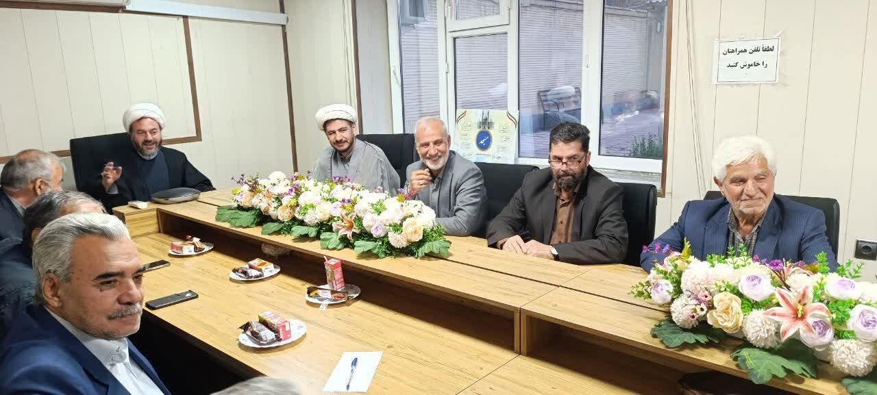 رئیس اداره تبلیغات اسلامی ارومیه: تجمعات شبانه مردم، نمونه بارز حضور میدانی و زمینه‌ساز بعثت معنوی است / نشست مشترک هیئات مذهبی برای برنامه‌ریزی رویدادهای سال جاری برگزار شد