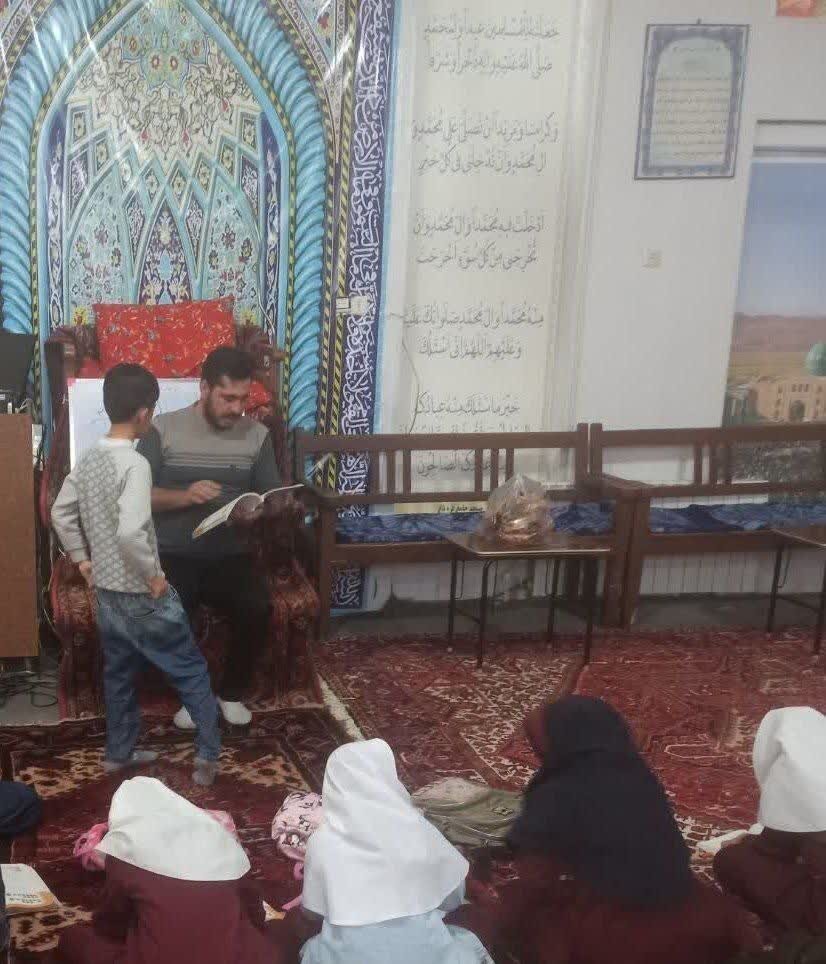 کلاس‌های درسی که به همت ‌معلمان ‌جهادی تعطیل نمی‌شود