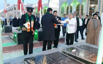 تصاویر/ حضور کاروان زیر سایه خورشید در راوند