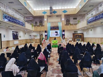 تصاویر/ مراسم جشن دهه کرامت و ایام ولادت امام رضا در مدرسه علمیه ریحانة‌الرسول ارومیه