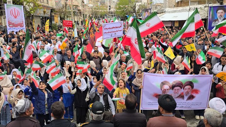 تصاویر/ همایش عظیم اقتدار ملی و رزمایش سراسری جان فدا برای ایران امام رضایی در شهرستان سردشت