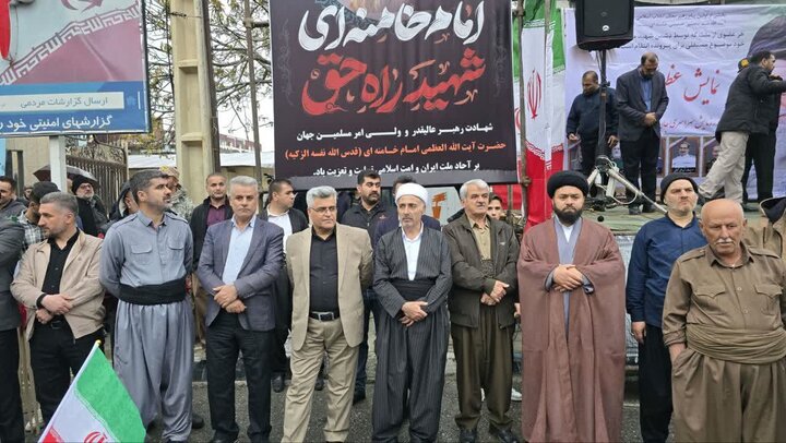 تصاویر/ همایش عظیم اقتدار ملی و رزمایش سراسری جان فدا برای ایران امام رضایی در شهرستان سردشت