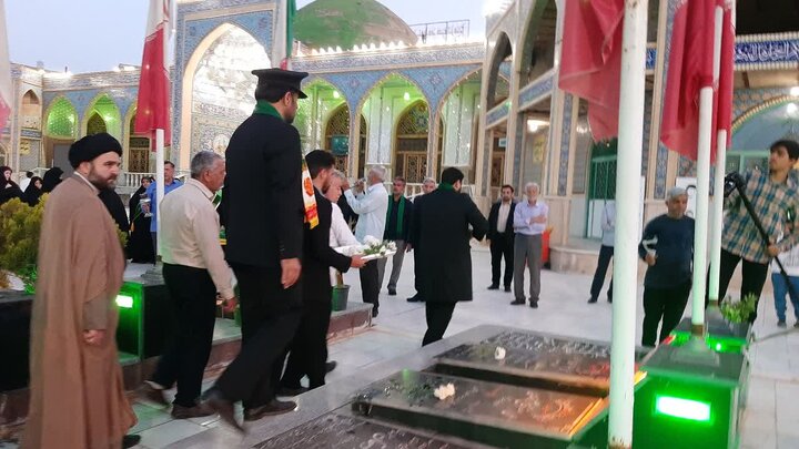 تصاویر:حضورکاروان زیرسایه خورشید درراوند