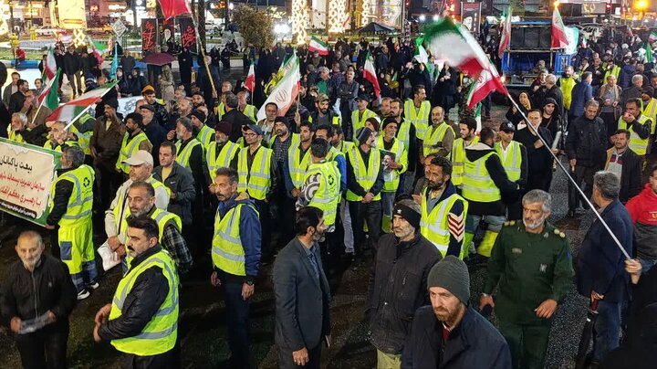 تصاویر/ تجدید بیعت کارگران شهرستان آمل با رهبر معظم انقلاب