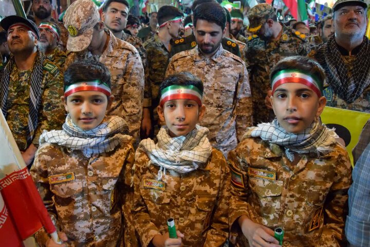 تصاویر: نمایش ورژه اقتدار جانفدابرای ایران امام رضایی در اران وبیدگل