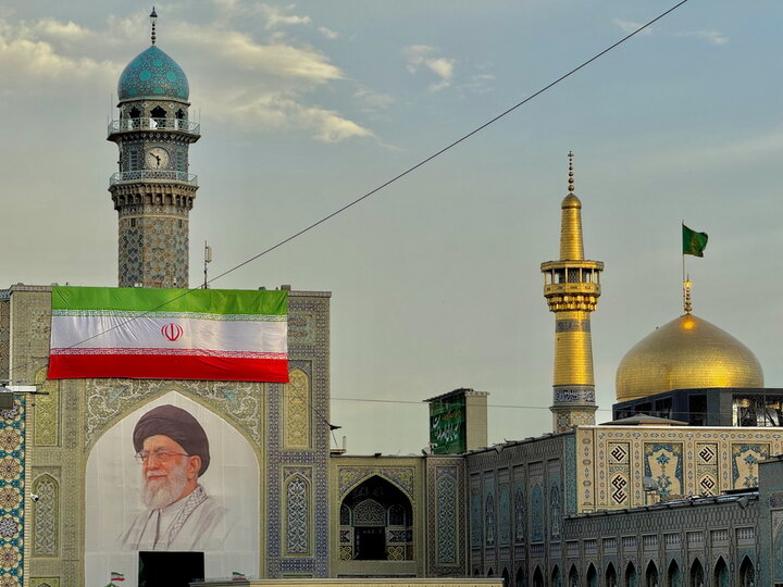 جلوه‌هایی زیبا از حرم مطهر رضوی در سالروز میلاد امام رئوف