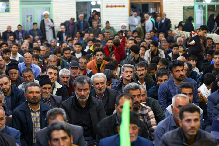 تصاویر / جشن ولادت امام رضا (ع) در روستای اسپیران با حضور نماینده ولی‌فقیه در آذربایجان‌شرقی