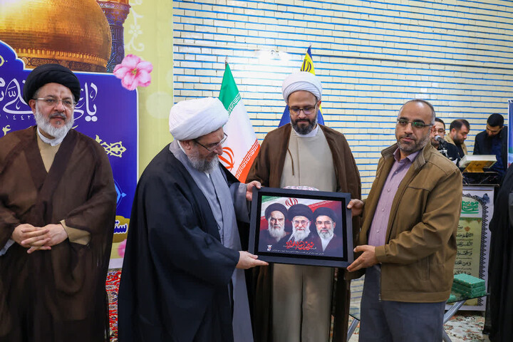 تصاویر / جشن ولادت امام رضا (ع) در روستای اسپیران با حضور نماینده ولی‌فقیه در آذربایجان‌شرقی