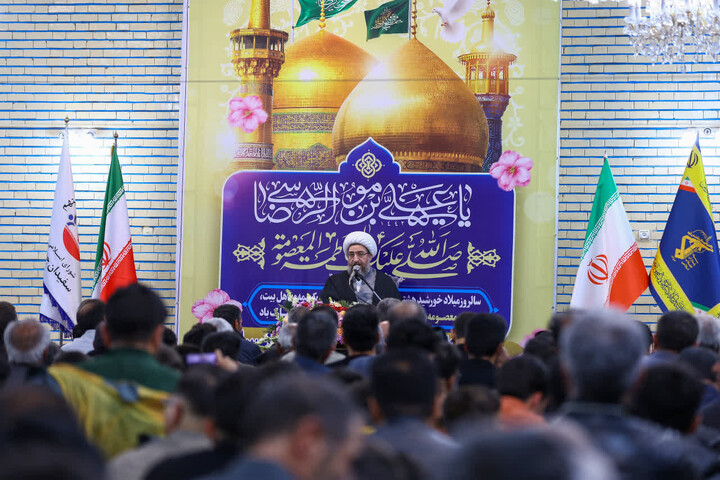 تصاویر / جشن ولادت امام رضا (ع) در روستای اسپیران با حضور نماینده ولی‌فقیه در آذربایجان‌شرقی