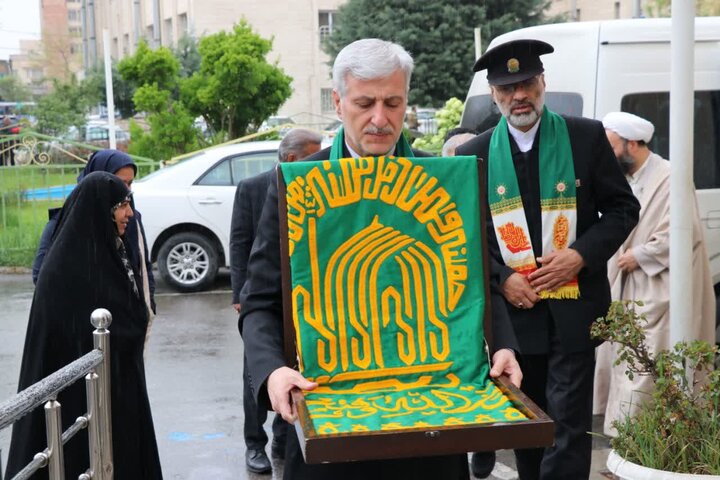 تصاویر/ حضور کاروان زیر سایه خورشید در بیمارستان مطهری ارومیه