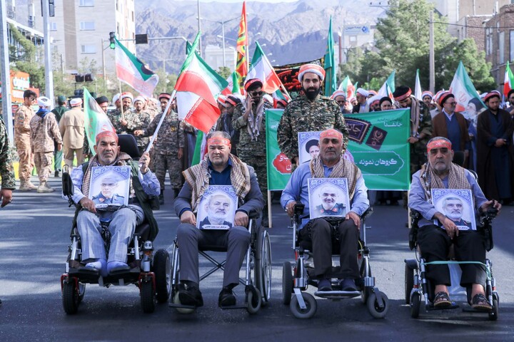 تصاویر| حضور روحانیون و طلاب در رزمایش جانفدا ایران در بیرجند