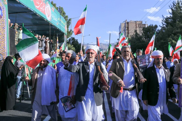 تصاویر| حضور روحانیون و طلاب در رزمایش جانفدا ایران در بیرجند