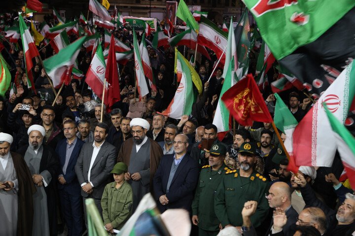 تصاویر /  نمایش عظیم اقتدار ملی و رزمایش سراسری جان‌فدا برای ایران امام رضایی در همدان