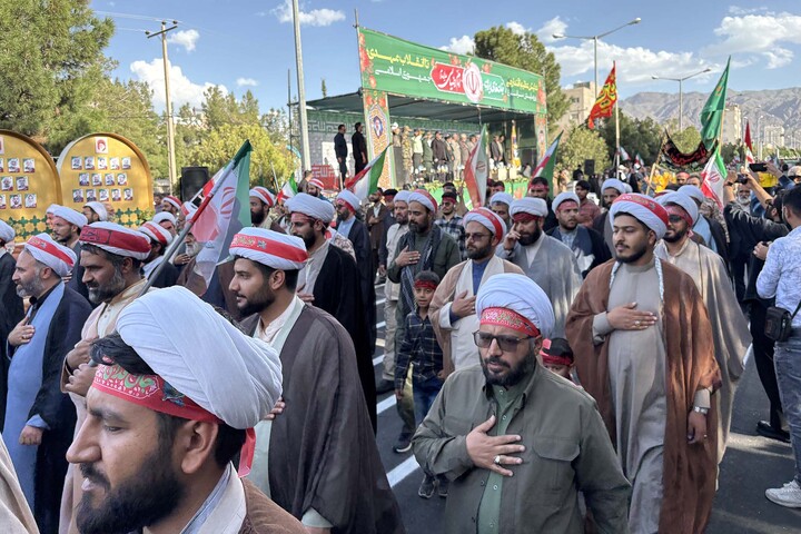 تصاویر| حضور روحانیون و طلاب در رزمایش جانفدا ایران در بیرجند