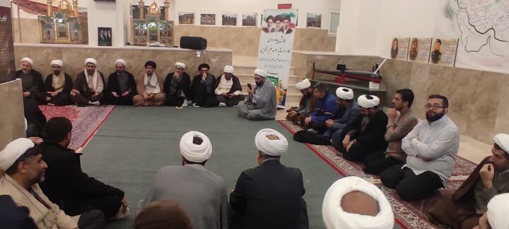 تصاویر / هفدهمین جلسه قرارگاه جنگ ترکیبی بلاغ مبین با حضور امام جمعه قزوین