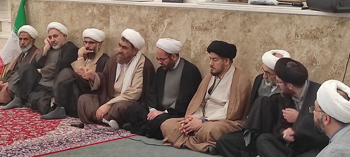 تصاویر / هفدهمین جلسه قرارگاه جنگ ترکیبی بلاغ مبین با حضور امام جمعه قزوین