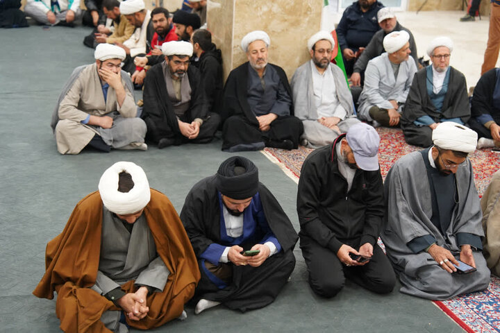 تصاویر / هفدهمین جلسه قرارگاه جنگ ترکیبی بلاغ مبین با حضور امام جمعه قزوین