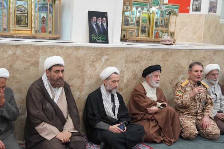 تصاویر / هفدهمین جلسه قرارگاه جنگ ترکیبی بلاغ مبین با حضور امام جمعه قزوین