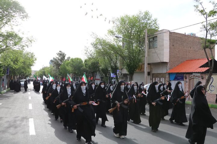 تصاویر/ نمایش قدرت و آمادگی رزمی جان‌فدایان امام رضا (ع) در دلیجان