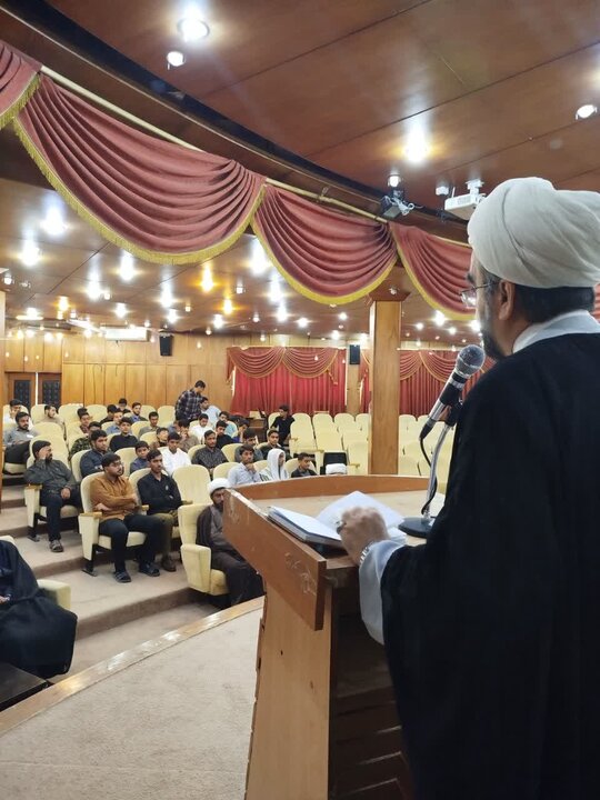 تصاویر/ هفدهمین جشنواره علامه حلی (ره) مدرسه علمیه امام جعفر صادق (ع)زاهدان برگزار گردید