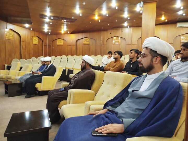 تصاویر/ هفدهمین جشنواره علامه حلی (ره) مدرسه علمیه امام جعفر صادق (ع)زاهدان برگزار گردید